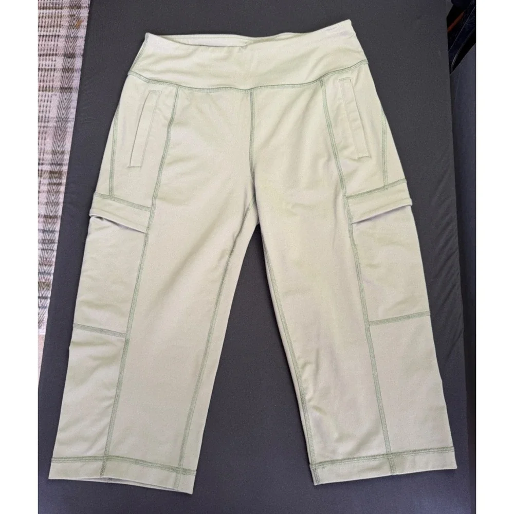 Duluth Trading Cargo Pants Capris Womens XS Olive Active Outdoor Utility Hiking